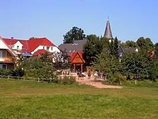 Neukirchener Hof Hotel 2*